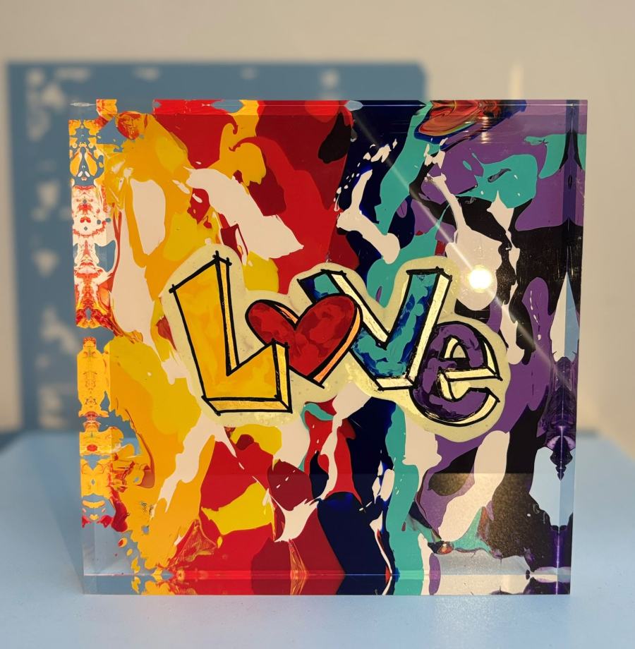 Glow in the Dark ‘Love’ – foto 1